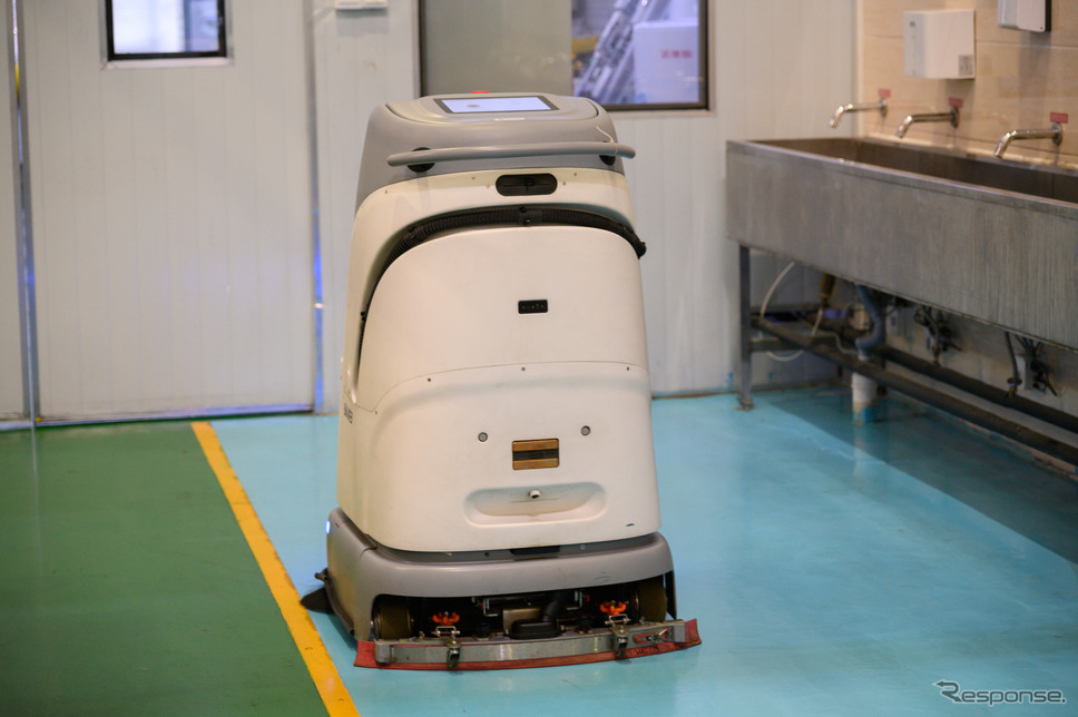 工場内はロボットが清掃を行う提供：TEIN