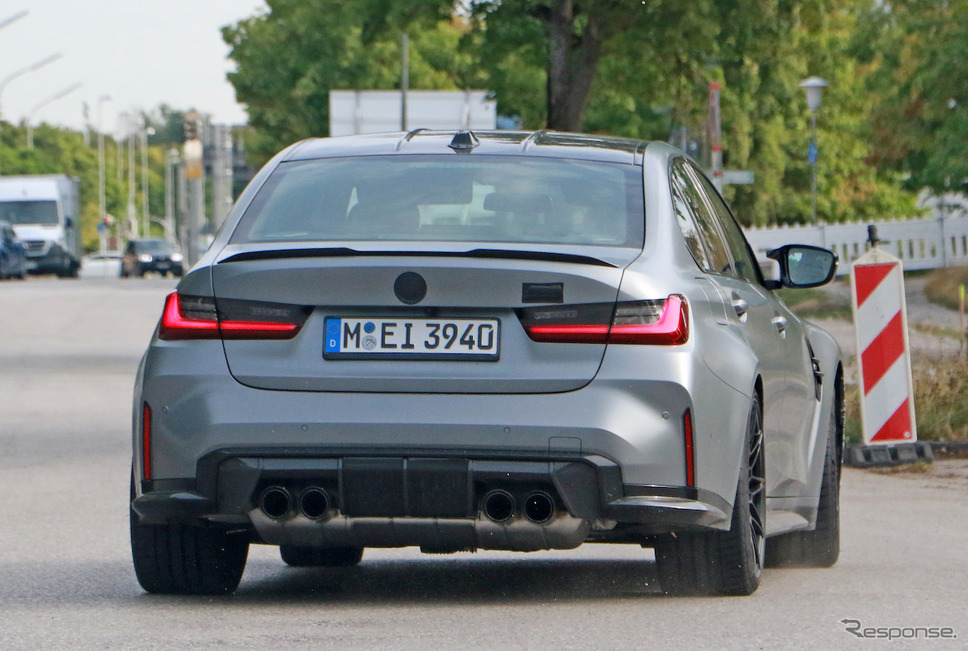 BMW M3セダン 改良新型プロトタイプ（スクープ写真）《APOLLO NEWS SERVICE》