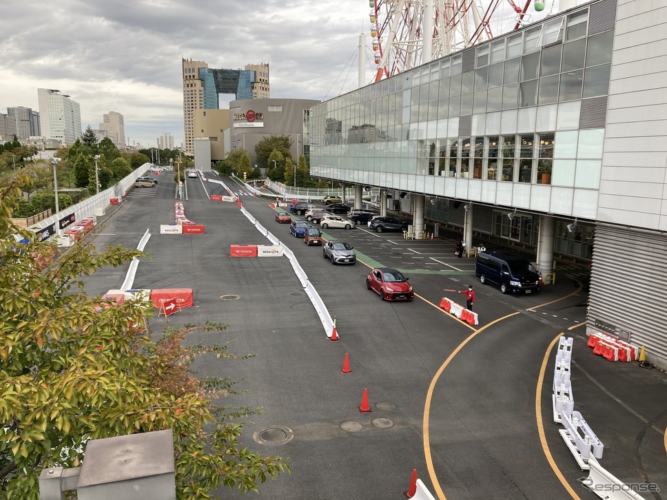 パレットタウン内にあったトヨタ自動車の大型ショールーム、メガウェブ（2021年）《写真撮影 高木啓》