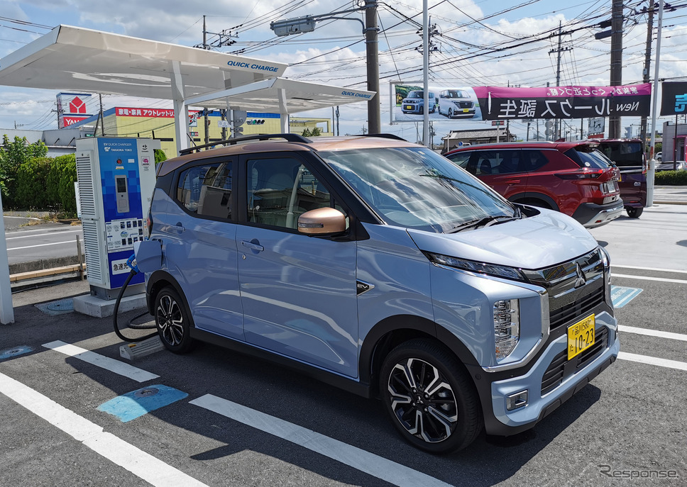 日産ディーラー「プリンス本庄」での充電で、充電器の出力の重要性を再確認《写真撮影 諸星陽一》
