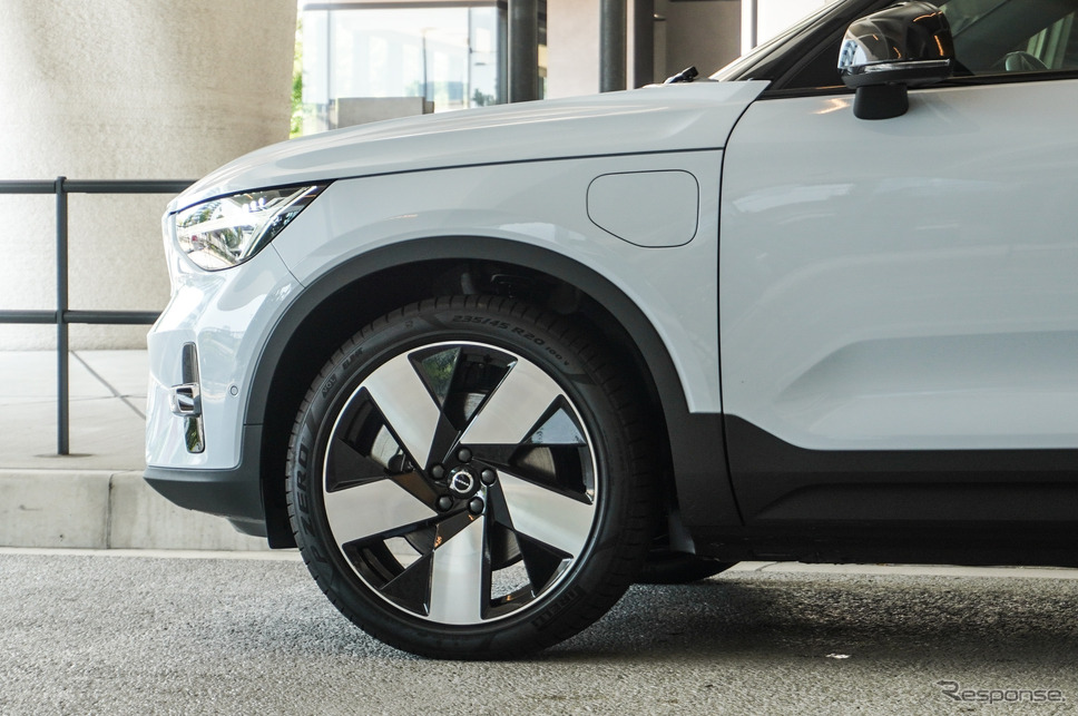 ボルボ XC40 リチャージ プラス シングルモーター(後輪駆動モデル)《写真撮影 宮崎壮人》