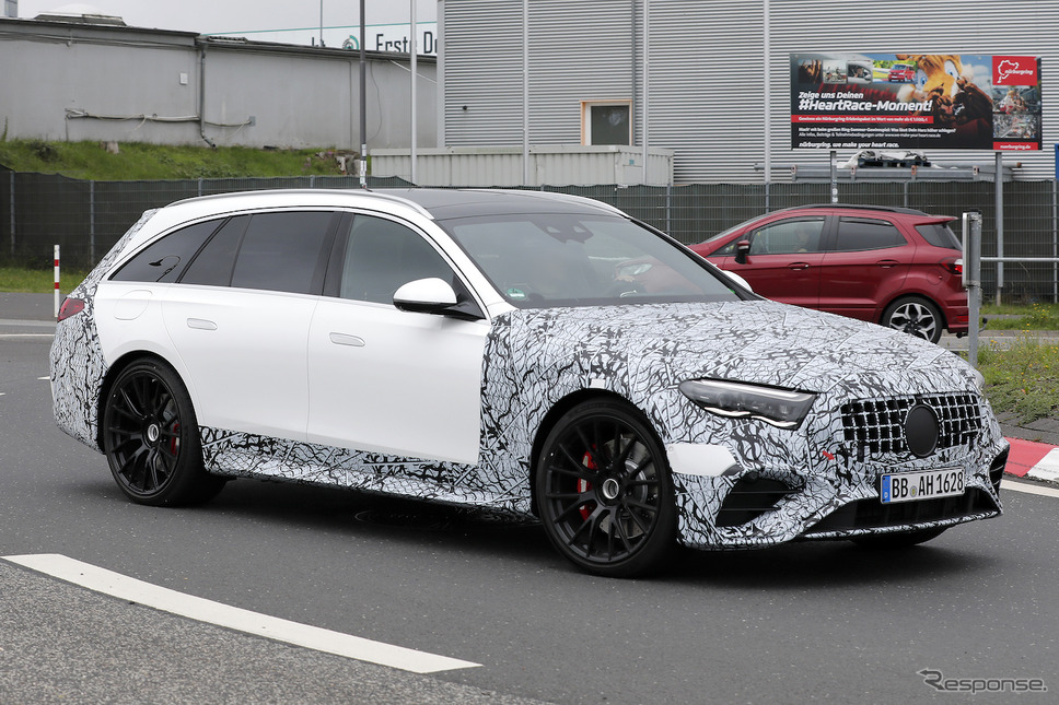 メルセデスAMG E53 ステーションワゴン 新型プロトタイプ(スクープ写真)《APOLLO NEWS SERVICE》