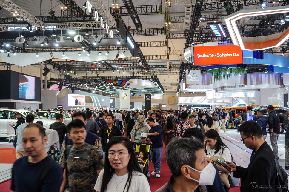 GAIKINDO インドネシア国際オートショー2023 会場《写真撮影 宮崎壮人》