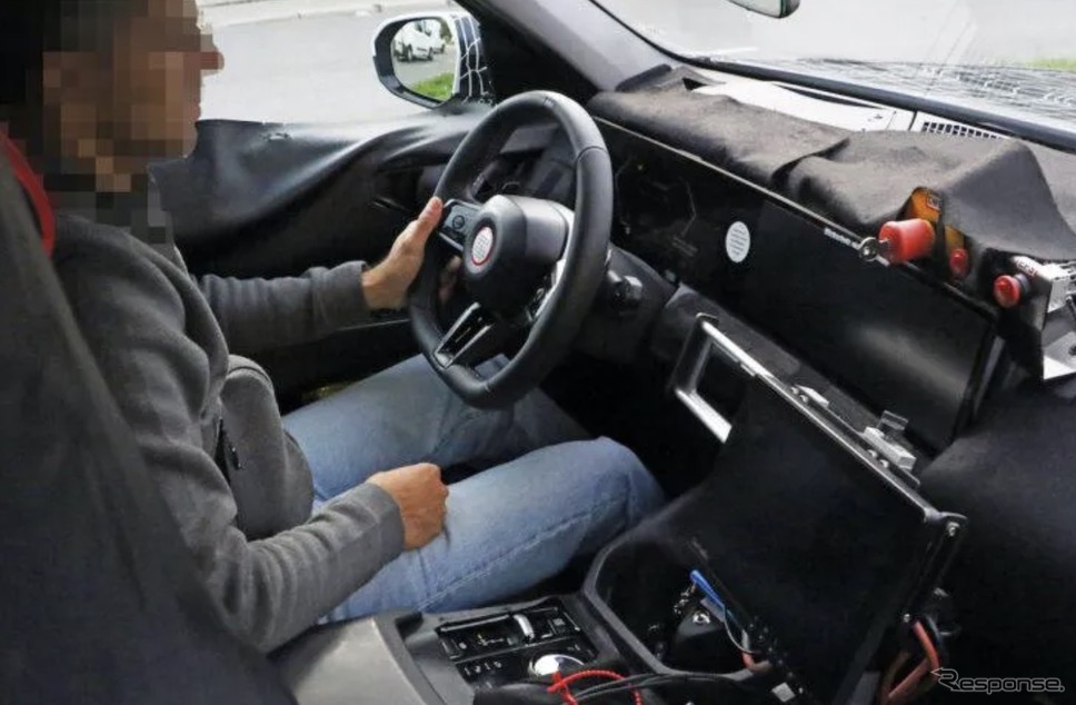 BMW X3 次期型プロトタイプ（スクープ写真）《APOLLO NEWS SERVICE》