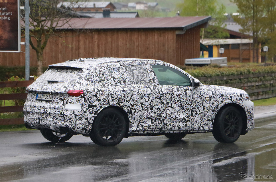 アウディ SQ5 次期型プロトタイプ(スクープ写真)《APOLLO NEWS SERVICE》