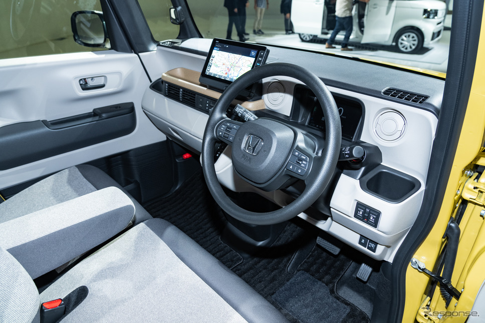 ホンダ N-BOX 新型(標準タイプ)《写真撮影 トヨサキジュン》