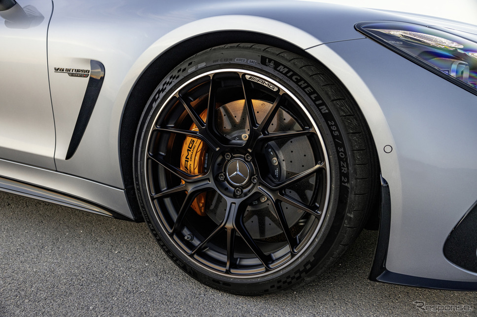 メルセデスAMG GT 新型の「63 4MATIC+クーペ」《photo by Mercedes-Benz》