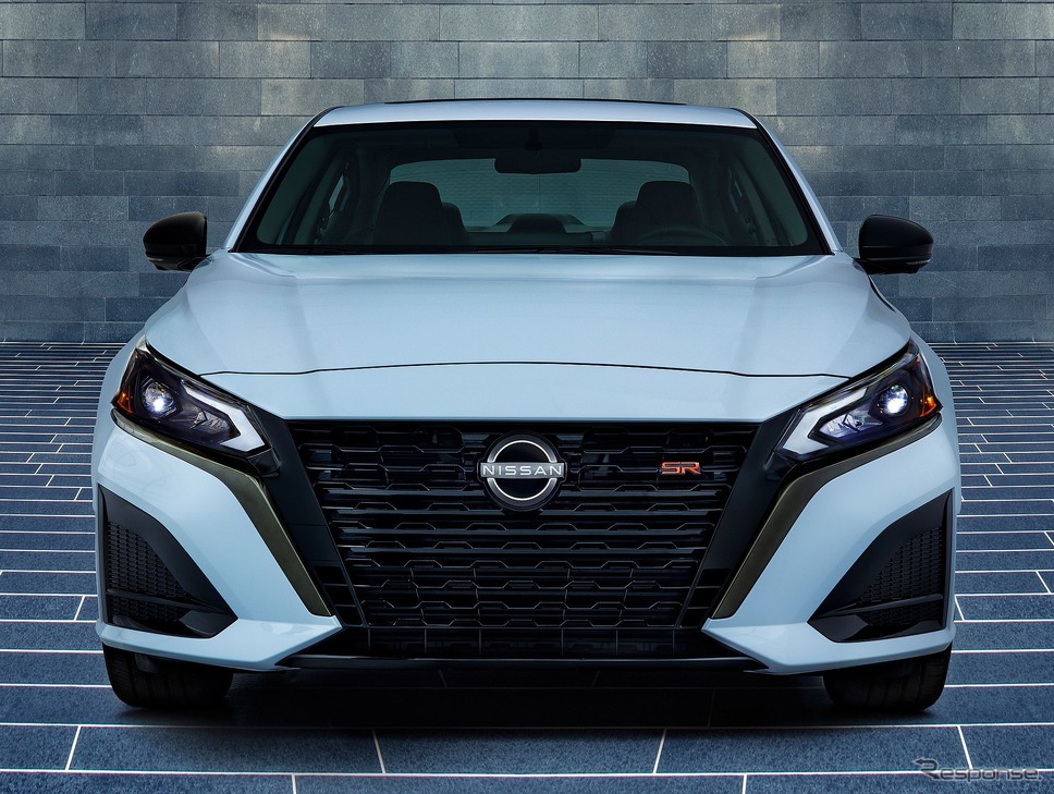 日産 アルティマ の2024年モデル《photo by Nissan》