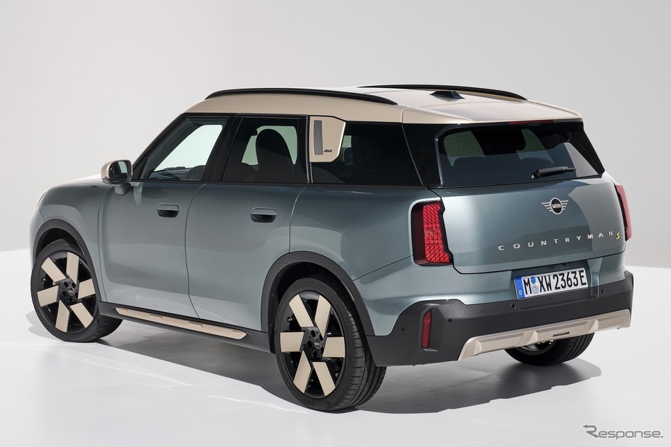 MINI カントリーマン 新型《photo by MINI》