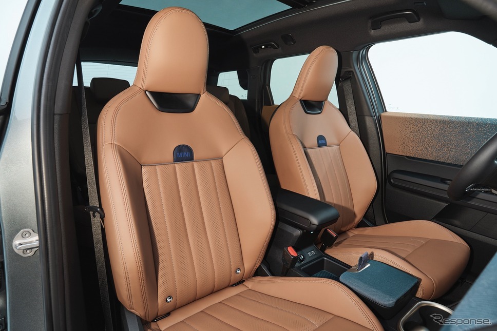 MINI カントリーマン 新型《photo by MINI》