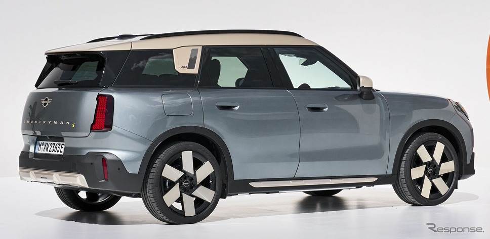 MINI カントリーマン(クロスオーバー)新型のEV《photo by MINI》