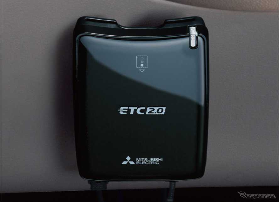 「ETC車載器」の装着例。Photo by 三菱電機