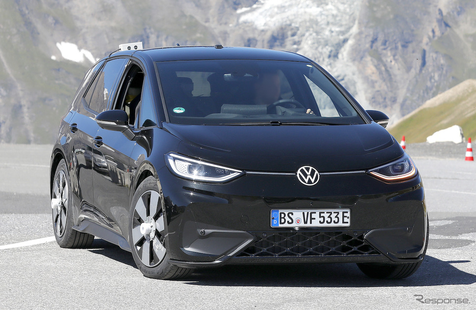 VW ID.3 GTX プロトタイプ(スクープ写真)《APOLLO NEWS SERVICE》