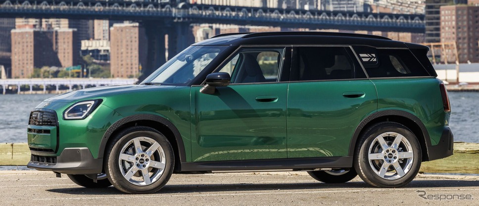 MINI カントリーマン・エレクトリック(北米仕様車)《photo by MINI》