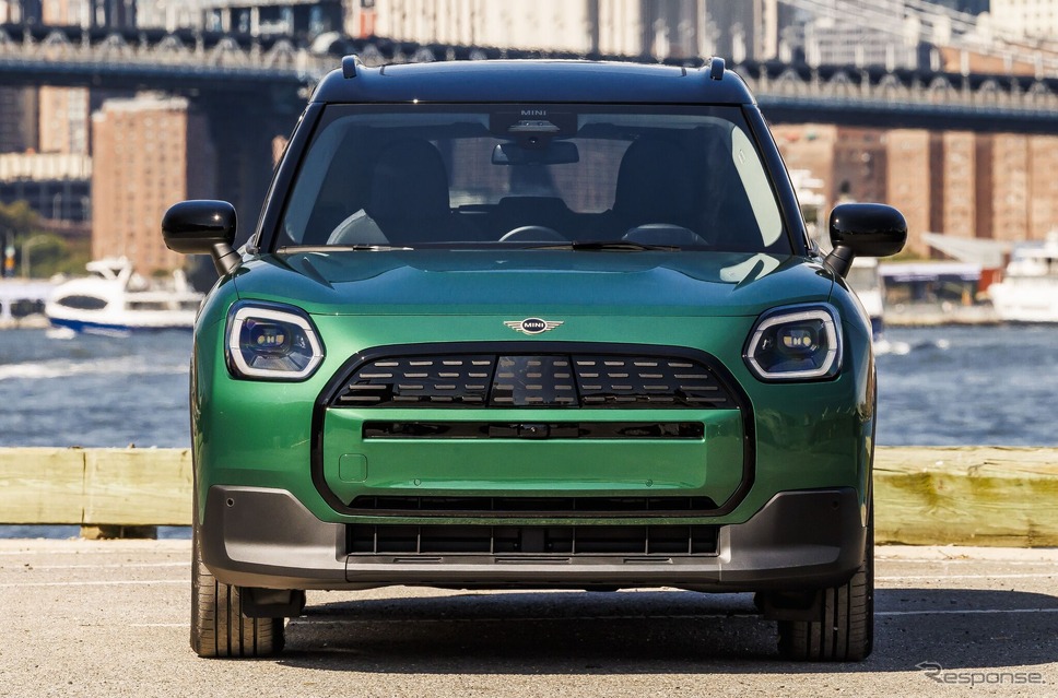 MINI カントリーマン・エレクトリック(北米仕様車)《photo by MINI》