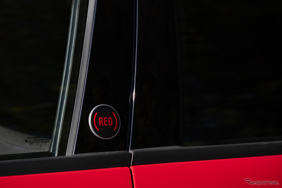 フィアット 600e の「RED」《photo by Fiat》