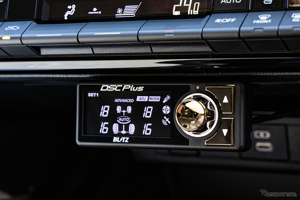 BLITZ ZZ-R Spec DSC PLUSコントローラー《写真撮影　宮越孝政》