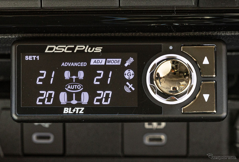 BLITZ ZZ-R Spec DSC PLUSコントローラー《写真撮影　宮越孝政》