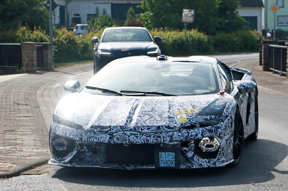 ランボルギーニ ウラカン 後継モデルのプロトタイプ(スクープ写真)《APOLLO NEWS SERVICE》