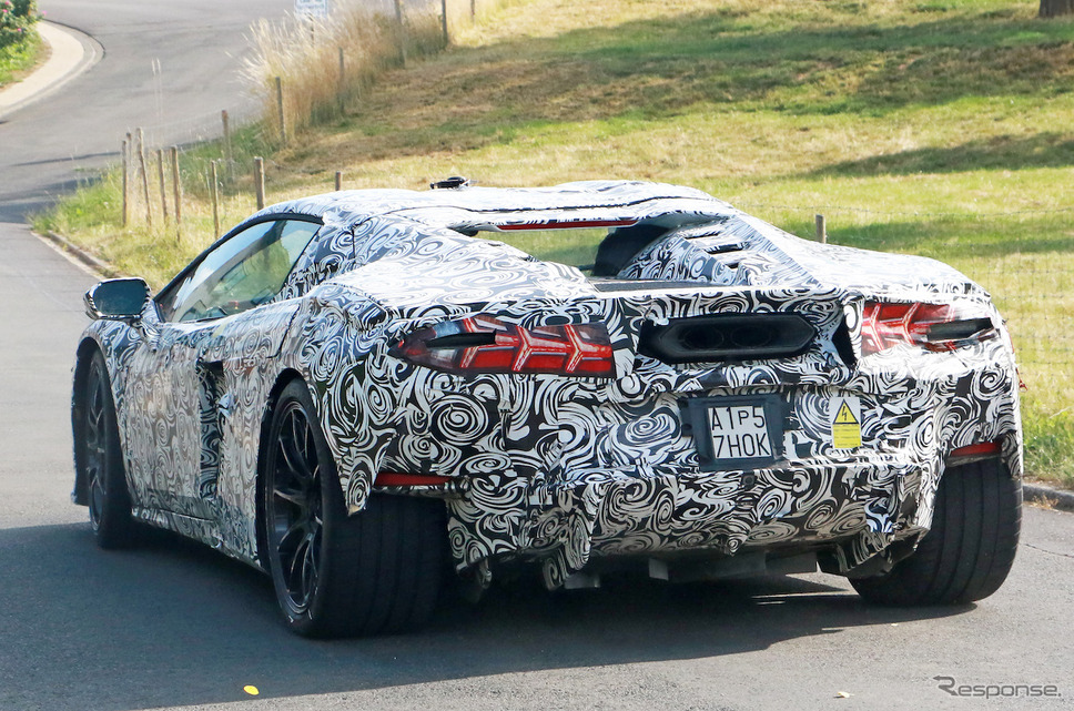 ランボルギーニ ウラカン 後継モデルのプロトタイプ(スクープ写真)《APOLLO NEWS SERVICE》
