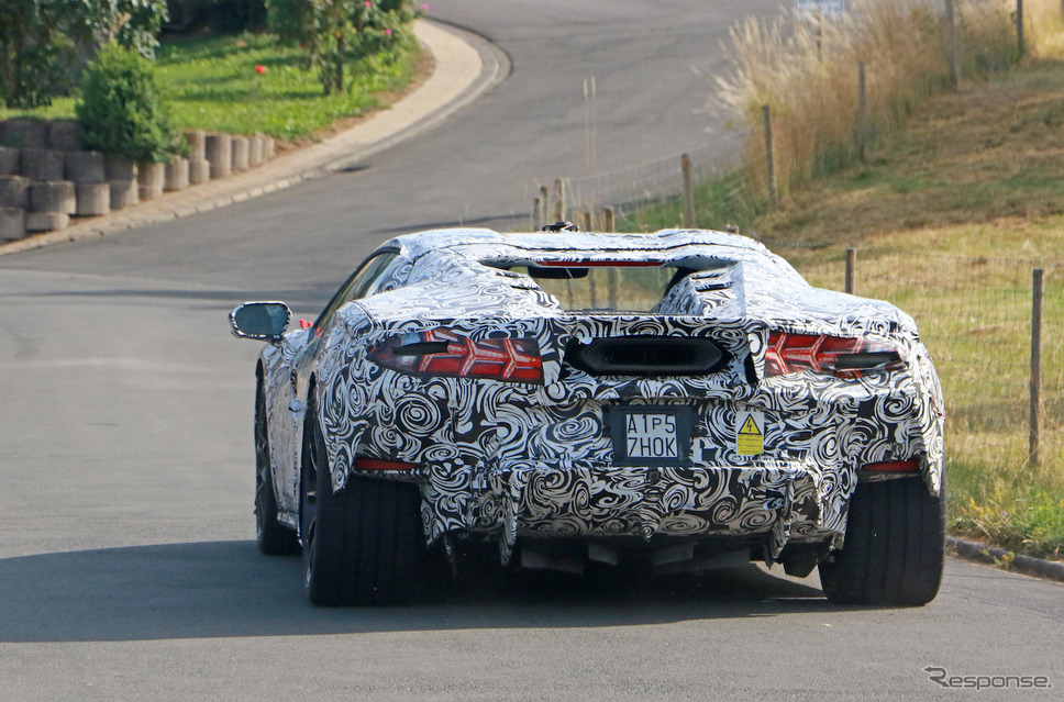 ランボルギーニ ウラカン 後継モデルのプロトタイプ(スクープ写真)《APOLLO NEWS SERVICE》