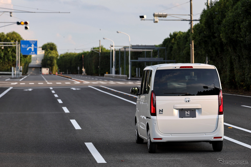ホンダ N-BOX 新型《写真提供 ホンダ》