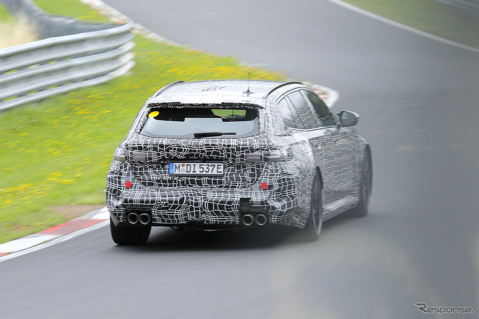 BMW M5ツーリング 新型プロトタイプ(スクープ写真)《APOLLO NEWS SERVICE》