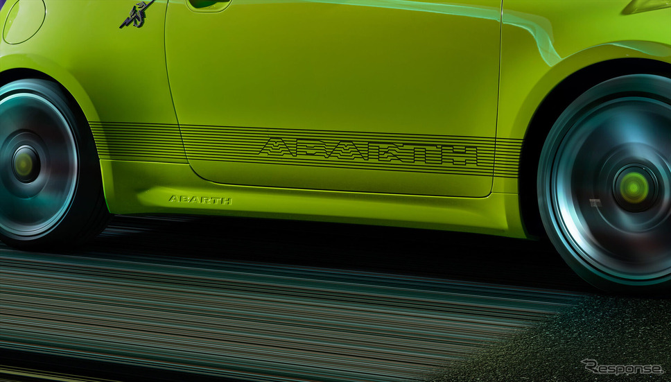 アバルト 500e スコーピオニッシマ 専用サイドデカール《写真提供 Stellantisジャパン》