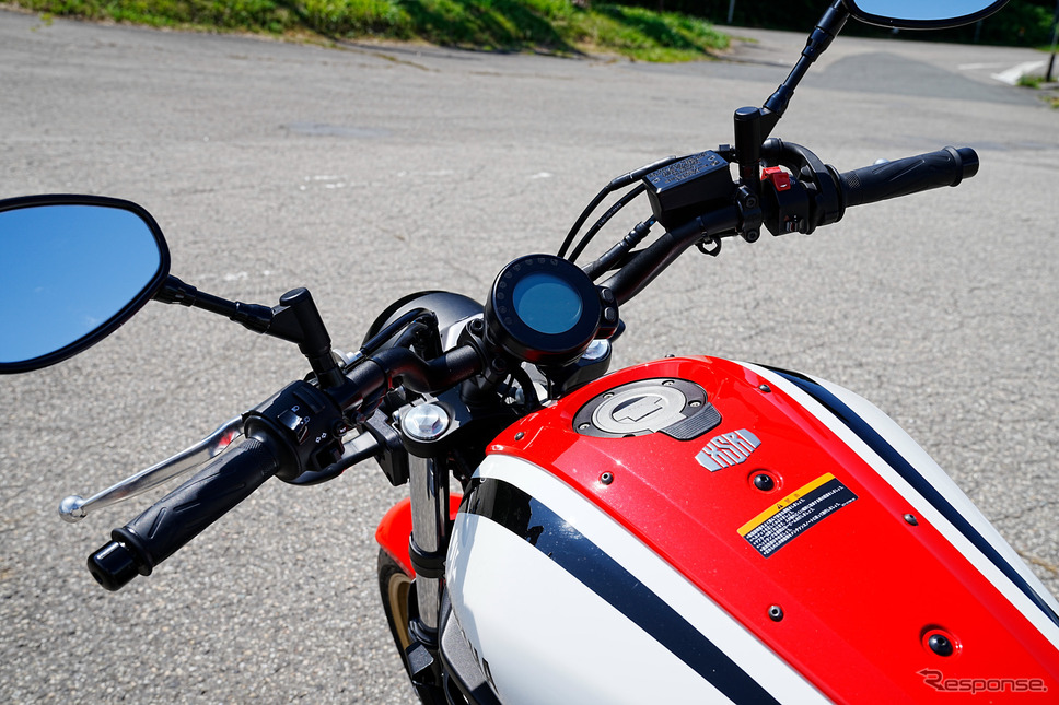 カスタム前のヤマハ XSR700《写真撮影 柳田由人》