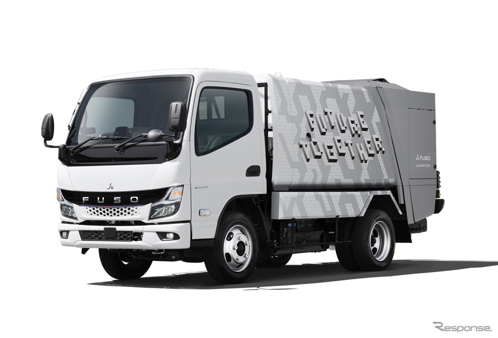 eキャンターごみ収集車《写真提供:三菱ふそうトラック・バス》