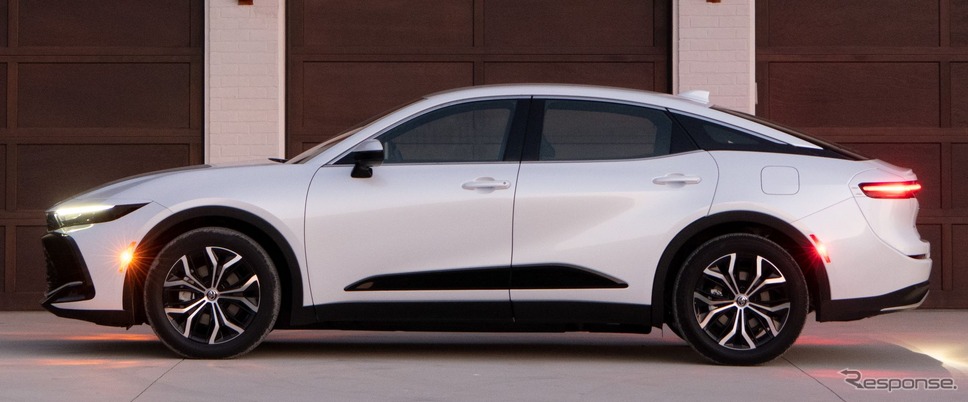 トヨタ・クラウン(クラウン・クロスオーバー)の2024年モデル(米国仕様)《photo by Toyota》