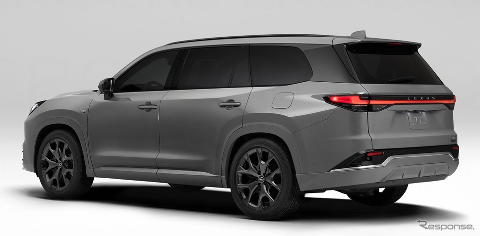 レクサス TX のハイブリッド車「TX500h」《photo by Lexus》