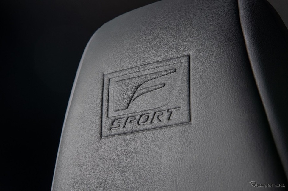 レクサス TX のハイブリッド車「TX500h」《photo by Lexus》