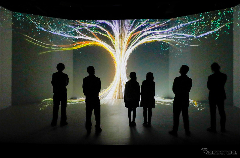 Immersive Theater - X’perience the future with AISIN -《写真提供 アイシン》