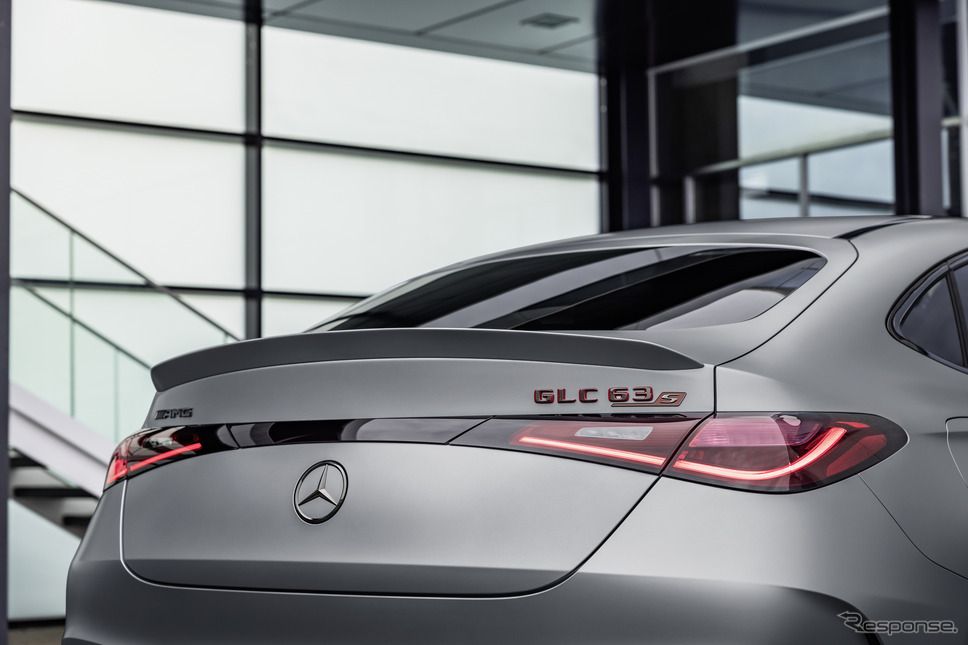 メルセデスAMG GLC 63 S Eパフォーマンス・クーペ《photo by Mercedes-Benz》