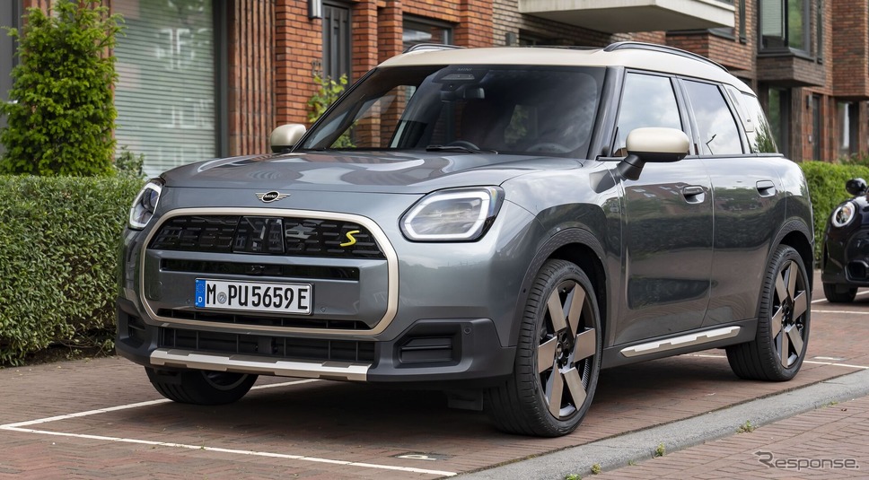 MINI カントリーマン（クロスオーバー）新型のEV《photo by MINI》