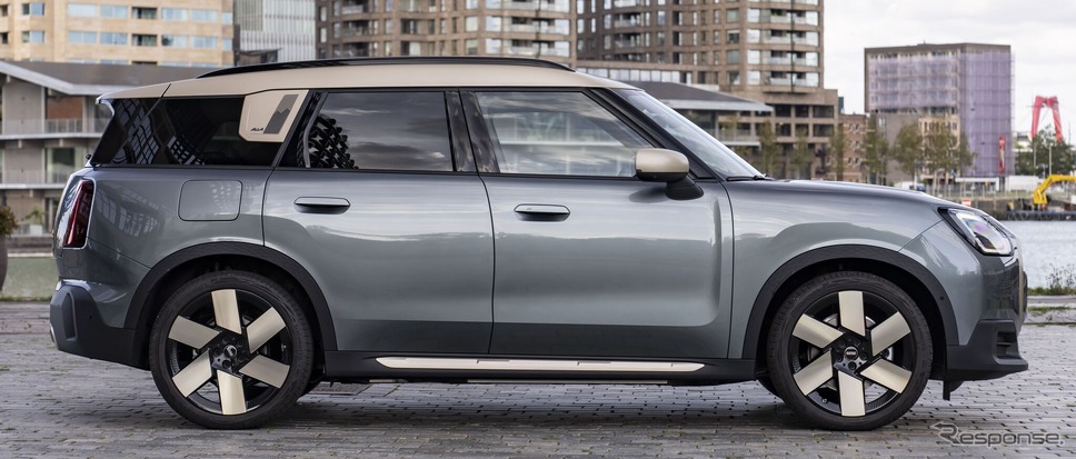 MINI カントリーマン（クロスオーバー）新型のEV《photo by MINI》