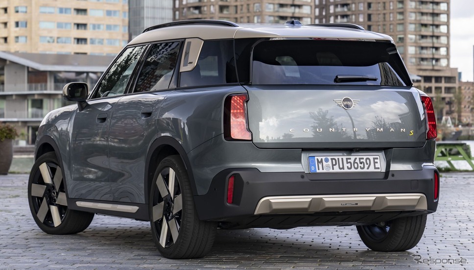 MINI カントリーマン（クロスオーバー）新型のEV《photo by MINI》