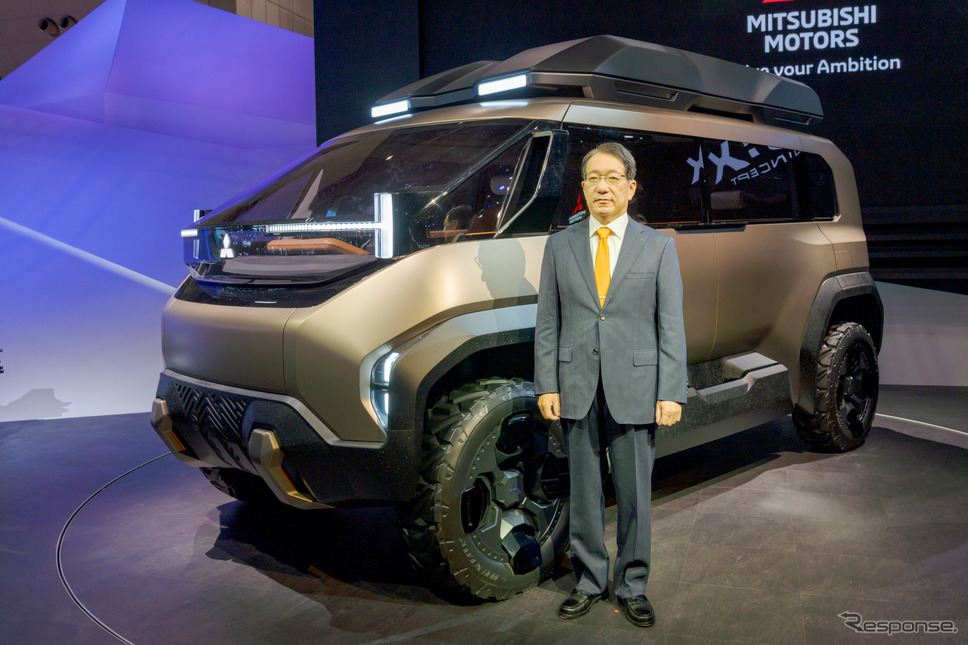 『トライトン』が2024年より日本で発売決定！ 未来の『デリカ』も登場した三菱自動車…ジャパンモビリティショー2023《写真撮影 関口敬文》