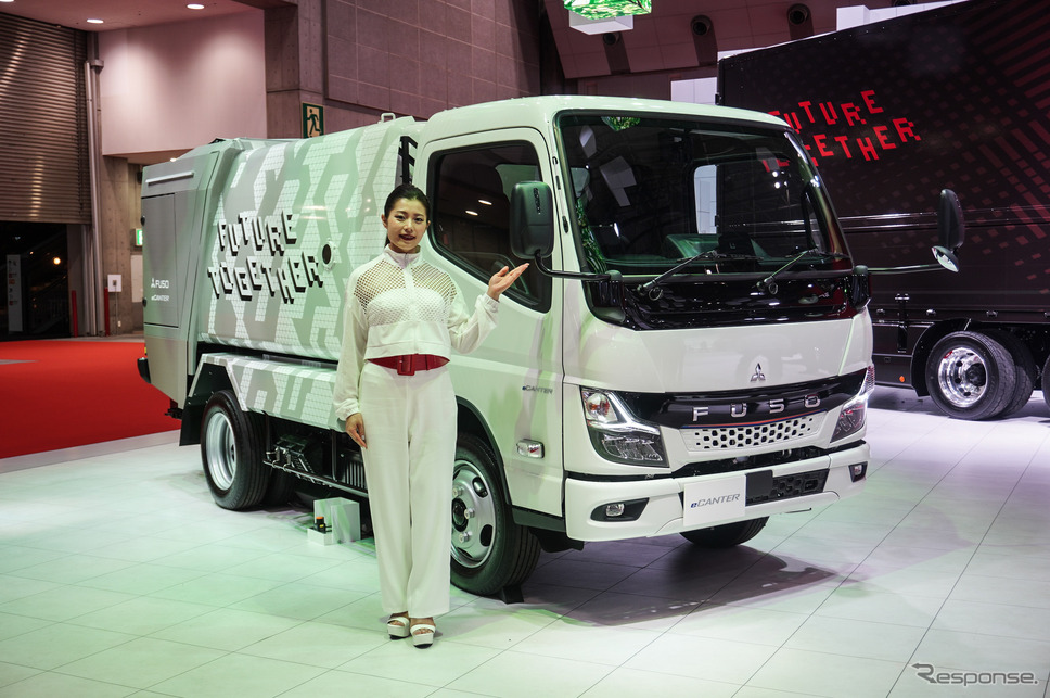 三菱ふそう eキャンター(ジャパンモビリティショー2023)《写真提供:三菱ふそうトラック・バス》