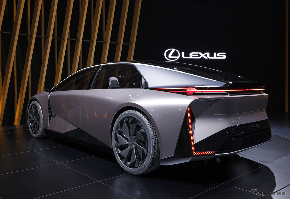 レクサス LF-ZC(ジャパンモビリティショー2023)《写真撮影 郡大二郎》