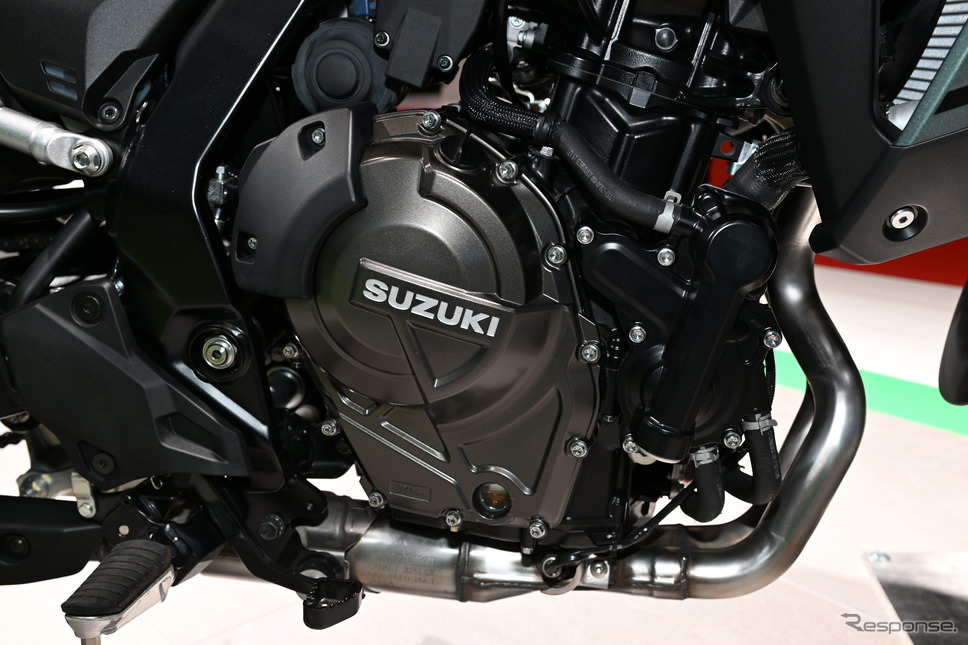 スズキ Vストローム800(ジャパンモビリティショー2023)《写真撮影 安藤貴史》