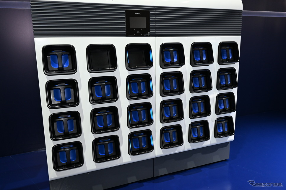 ホンダのモバイルパワーパック e:(ジャパンモビリティショー2023)《写真撮影 安藤貴史》