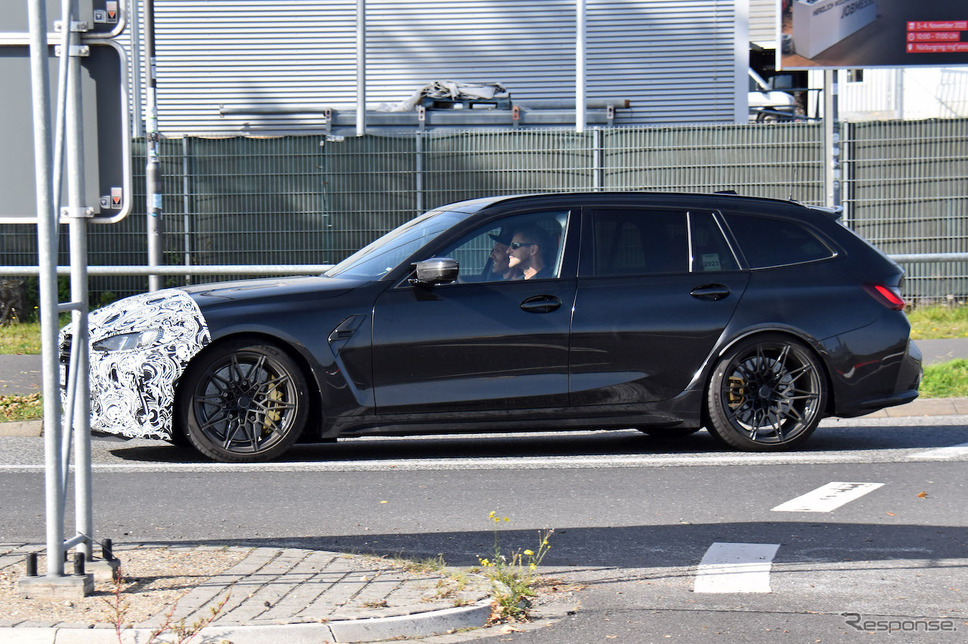 BMW M3ツーリング 改良新型プロトタイプ(スクープ写真)《APOLLO NEWS SERVICE》