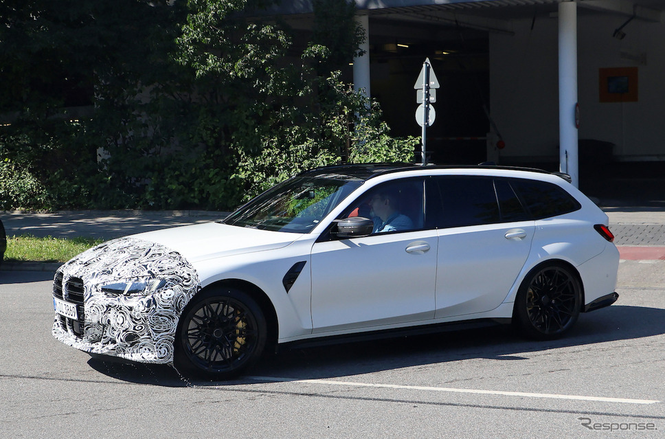 BMW M3ツーリング 改良新型プロトタイプ(スクープ写真)《APOLLO NEWS SERVICE》