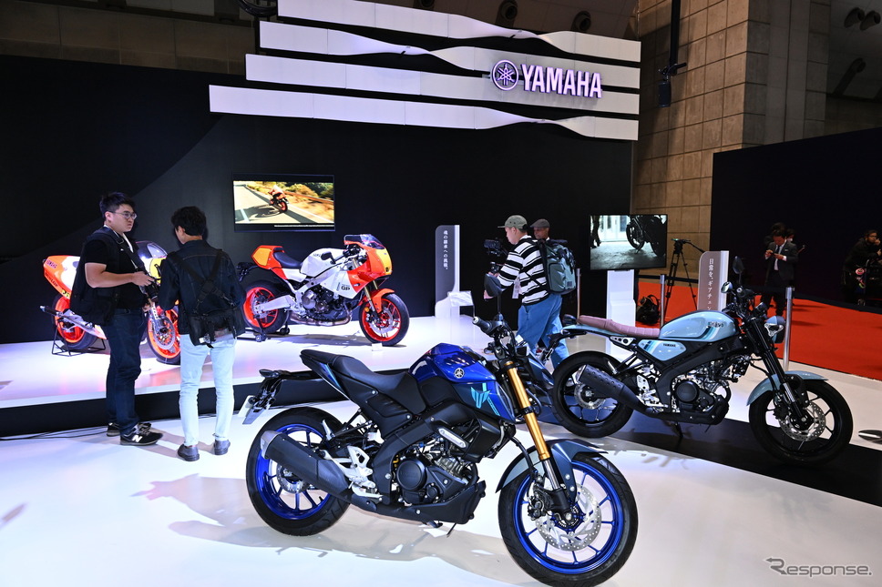 ジャパンモビリティショー2023に展示されたヤマハの新型125ccシリーズ。《写真撮影 安藤貴史》