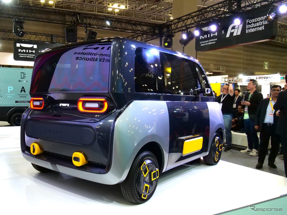 MIHのコンセプトカー『プロジェクトX(Project X)』(ジャパンモビリティショー2023)《写真撮影 佐藤耕一》