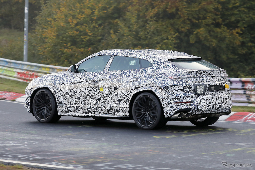 ランボルギーニ ウルスPHEV プロトタイプ(スクープ写真)《APOLLO NEWS SERVICE》