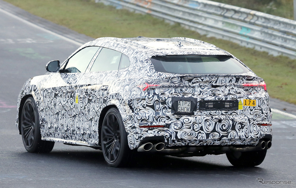 ランボルギーニ ウルスPHEV プロトタイプ(スクープ写真)《APOLLO NEWS SERVICE》