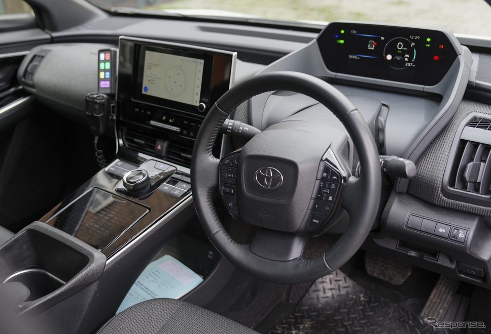 トヨタ bZ4X の英国ロンドン公園警察のポリスカー仕様《photo by Toyota》